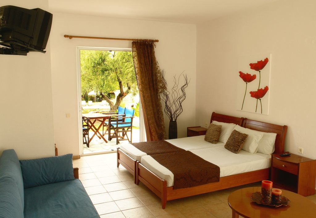 Alkion Hotel Kriopigi Luaran gambar